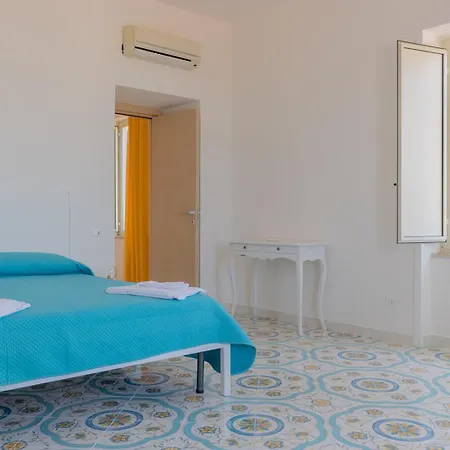 Blue 51 Vico Equense